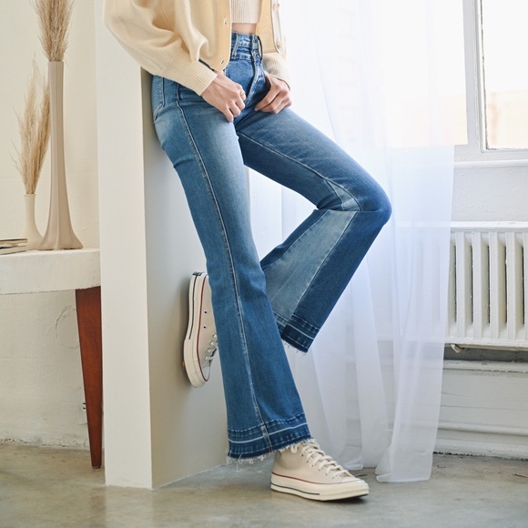 Grey Mica Denim High Rise JWide Leg With Raw Hem Jeans